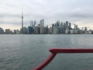 Nach kurzer Fahrt am Zentrum von Toronto vorbei…